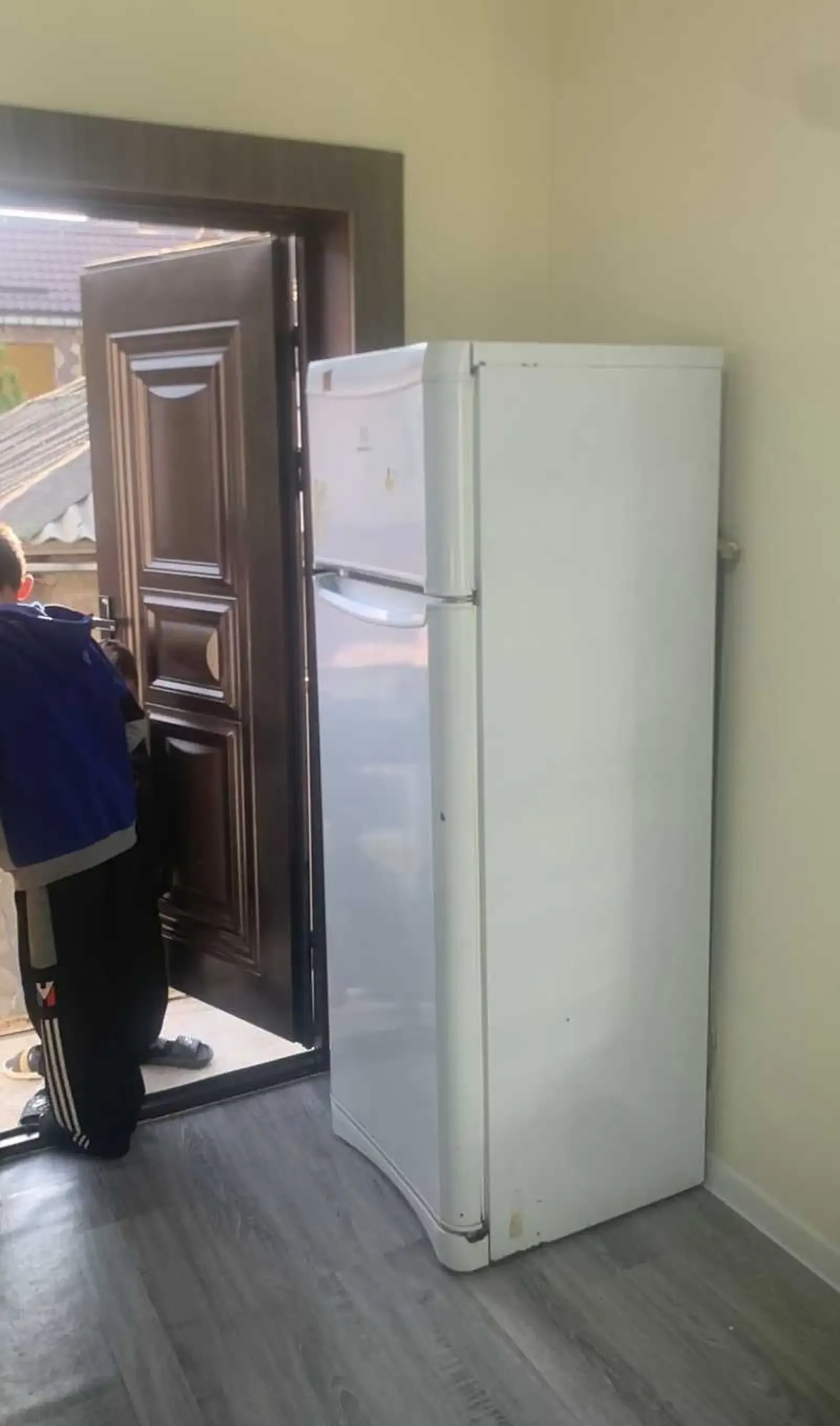 2-этажный, 2 комнатный дом, 1234 м², Сино
