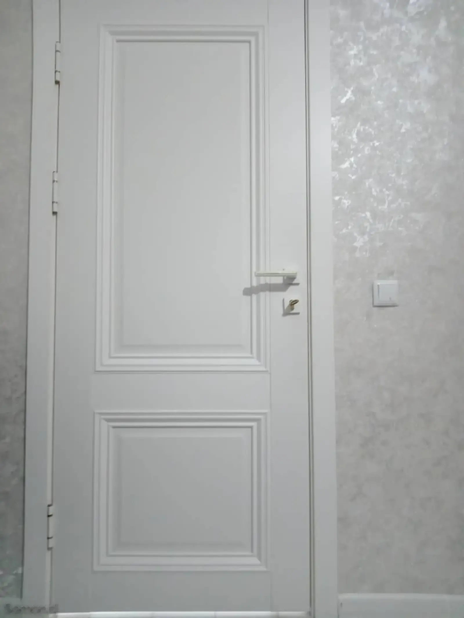 Межкомнатная дверь