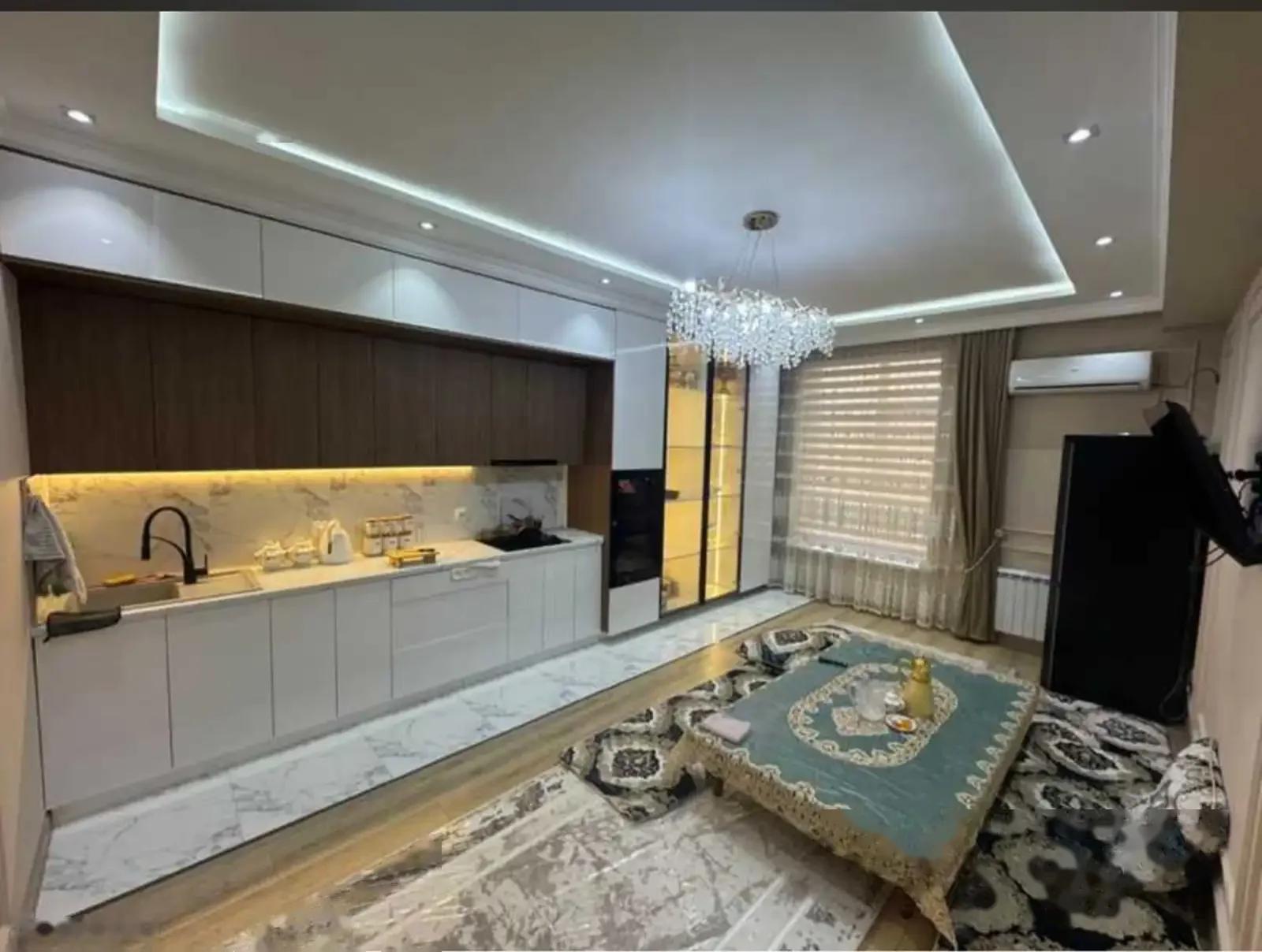 3-комн. квартира, 13 этаж, 120м², 82 мкр