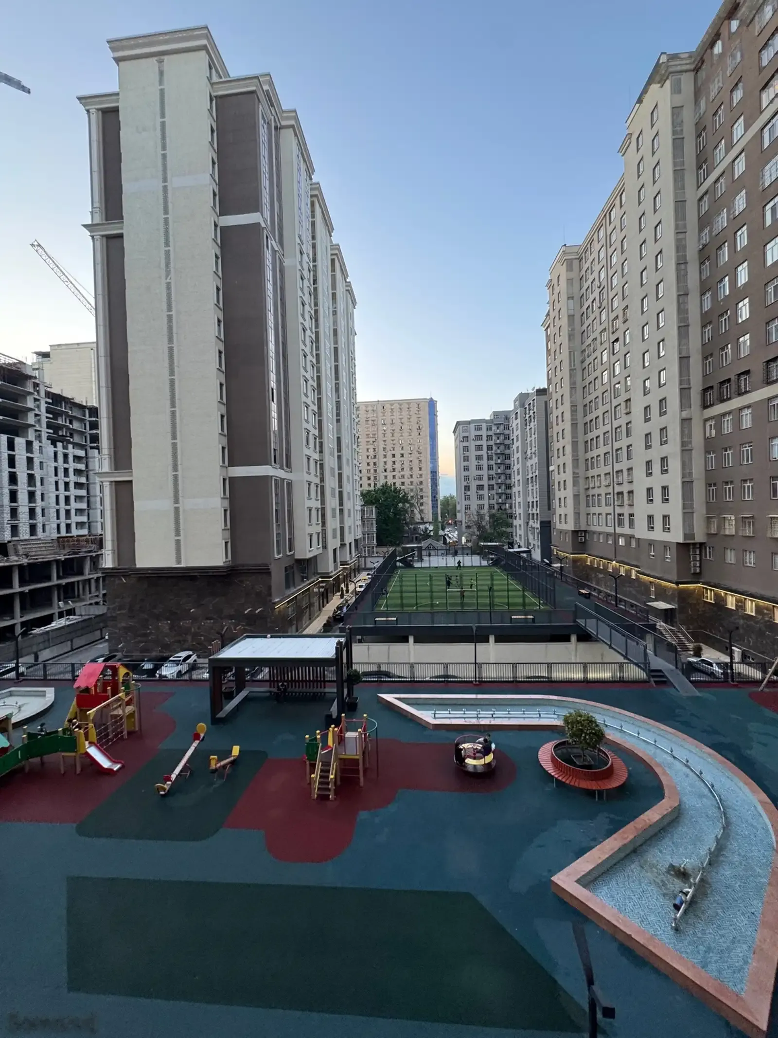 3-комн. квартира, 4 этаж, 120 м², Дом печать