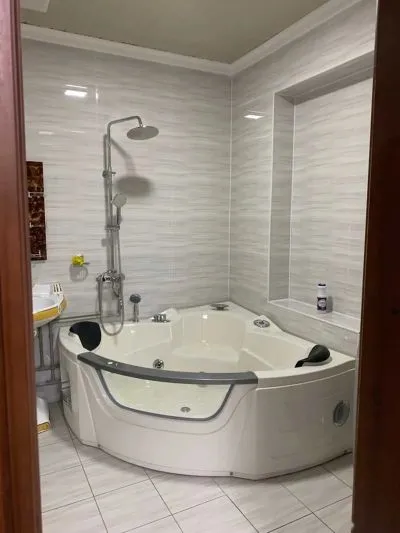2-комн. квартира, 3 этаж, 120м², И. Сомони