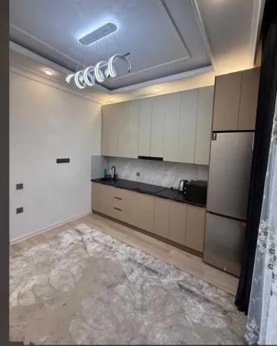 2-комн. квартира, 12 этаж, 90м², Шохмансур