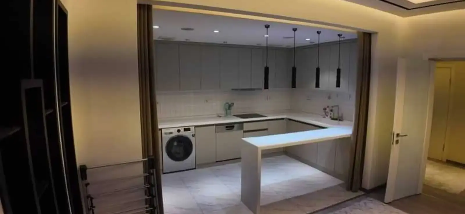 4-комн. квартира, 12 этаж, 170м², Пушкина