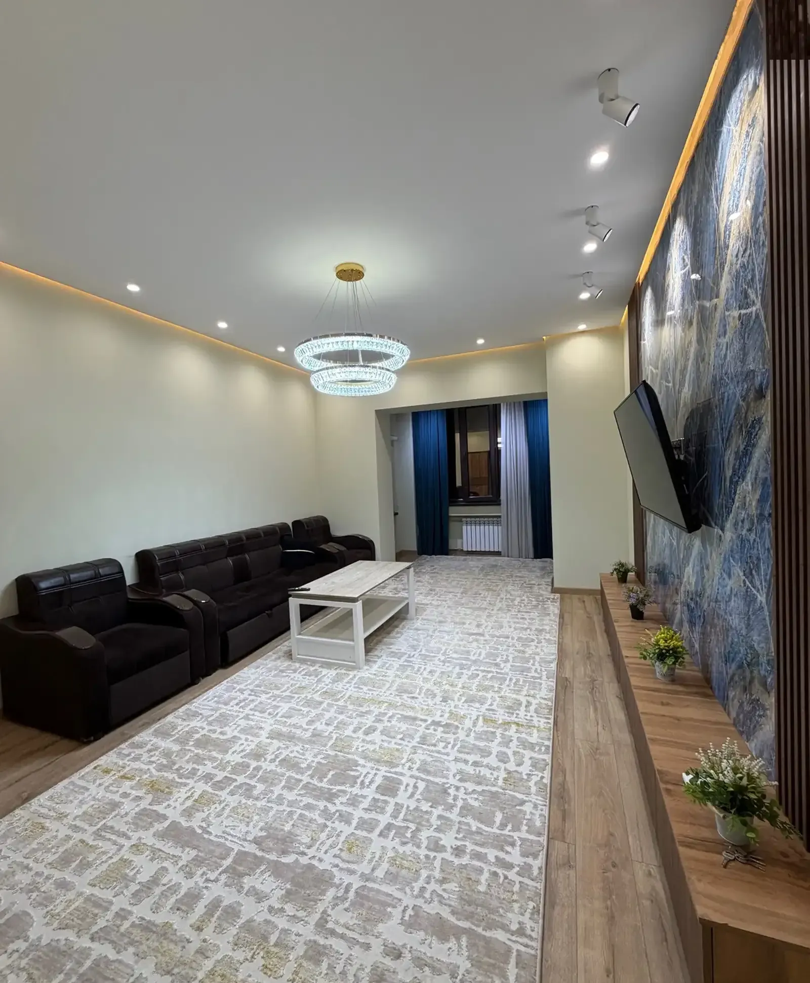 2-комн. квартира, 13 этаж, 90м², Пайкар/Шохмансур