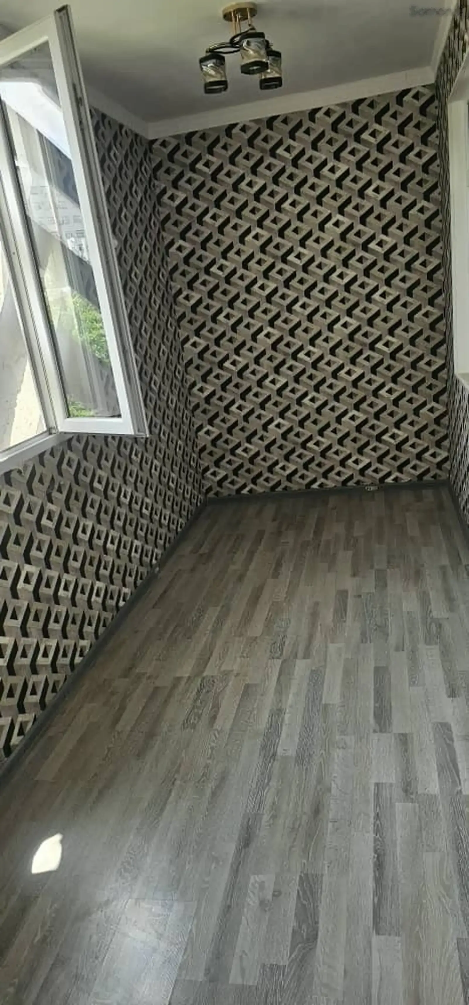 3-комн. квартира, 5 этаж, 64м², Сино Испечак поликлиника 14