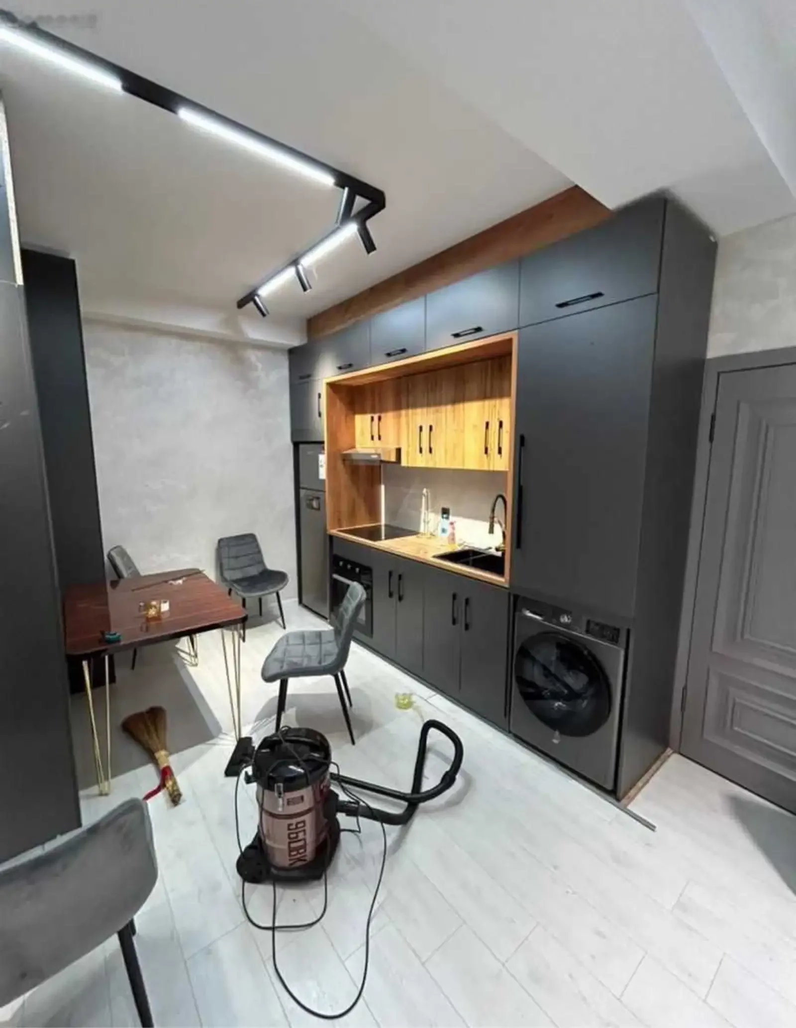 2-комн. квартира, 14 этаж, 70м², Караболо