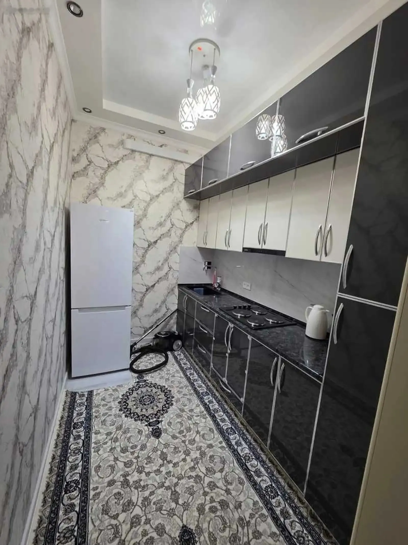 2-комн. квартира, 10 этаж, 75м², Караболо пеши масчиди помириён