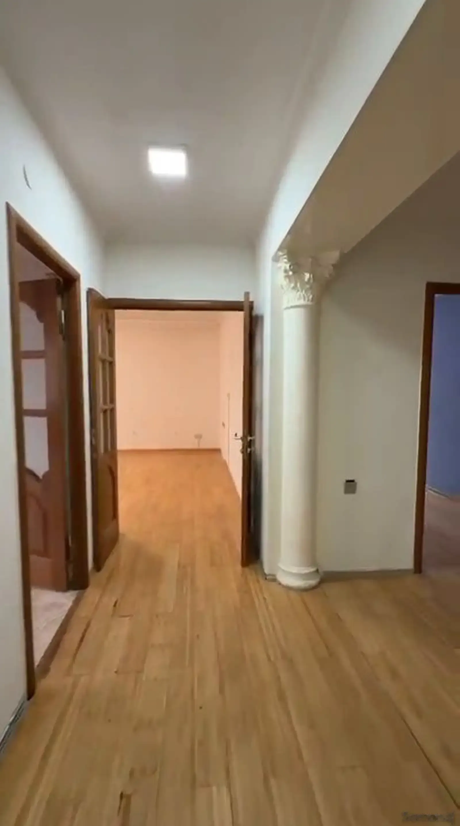 4-комн. квартира, 2 этаж, 87 м², Цум, Сбоку от школы № 8