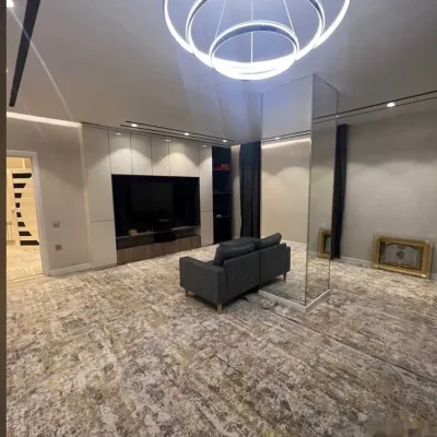 2-комн. квартира, 13 этаж, 100м², Сино 82 мкр
