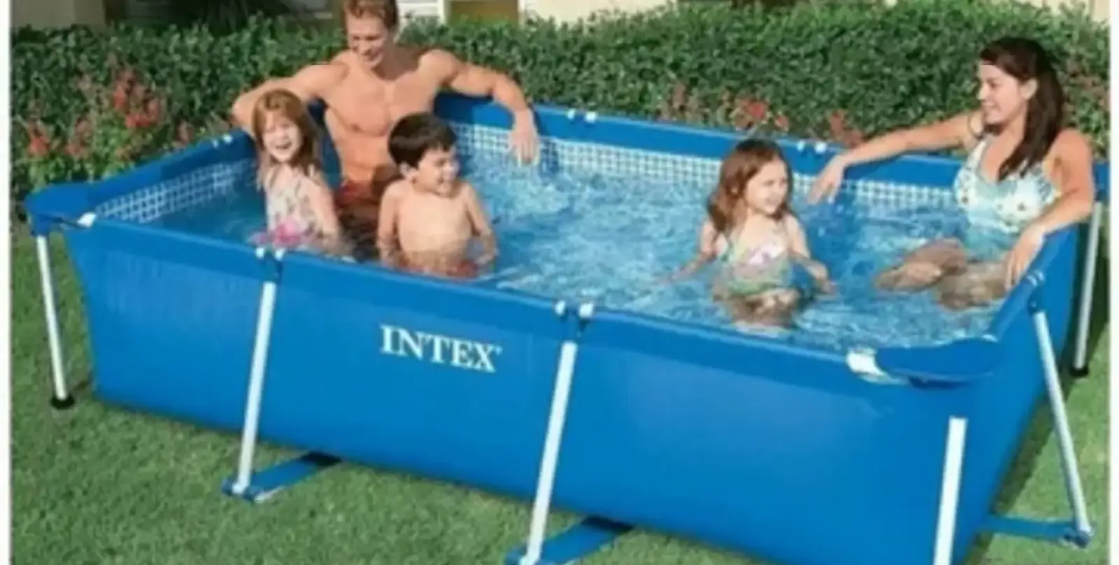 Бассейн от фирма Intex