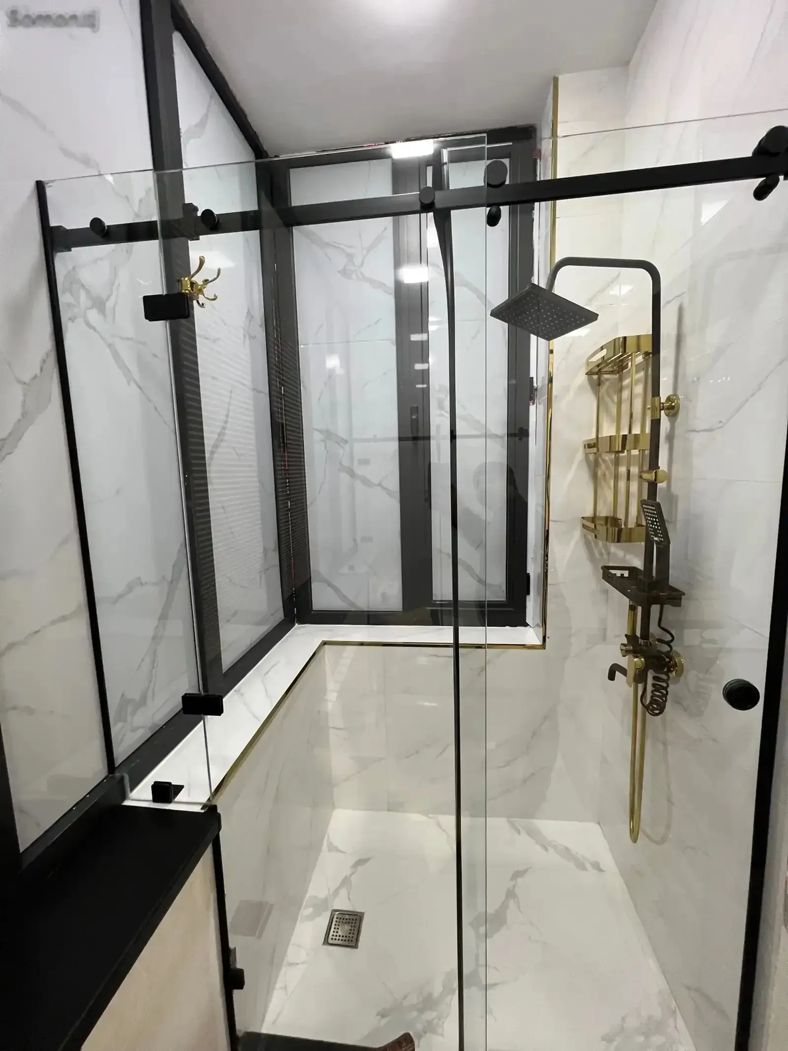 4-комн. квартира, 3 этаж, 120м², 102мкр