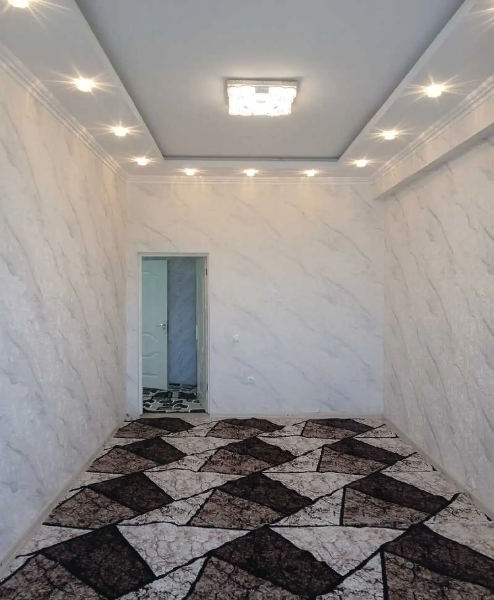 2-комн. квартира, 13 этаж, 65м², Молодежный