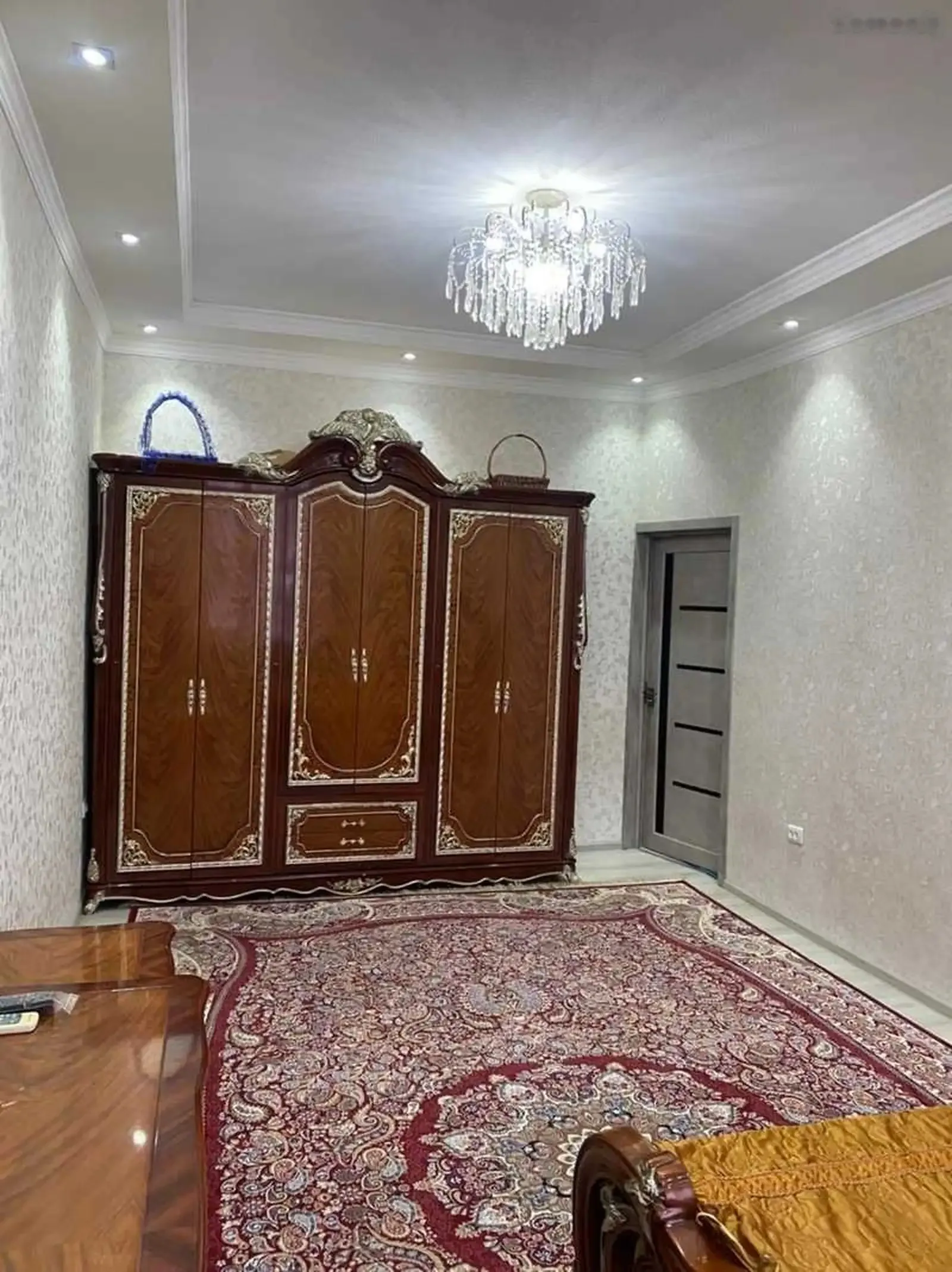 2-комн. квартира, 12 этаж, 53м², Шохмансур