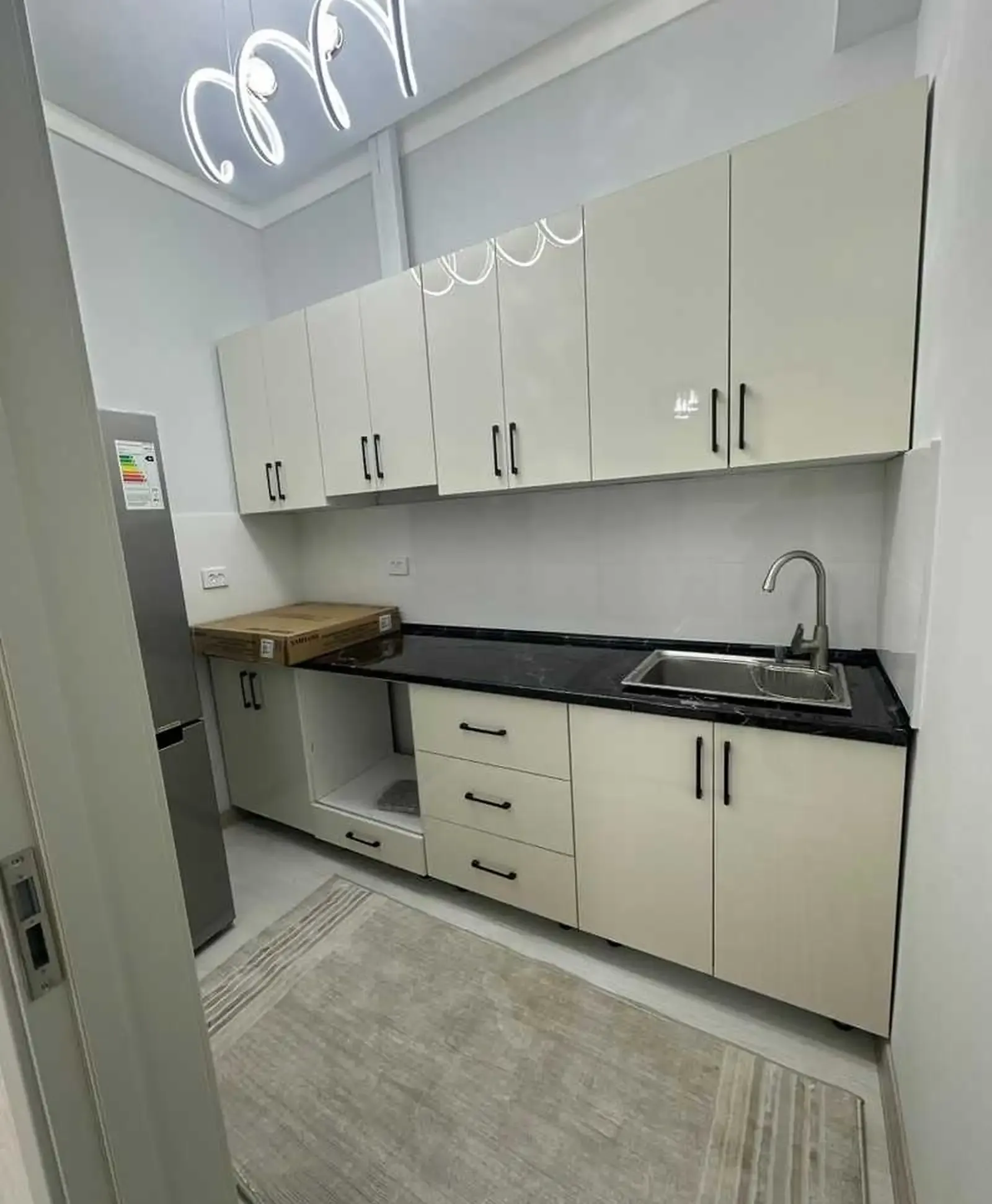 2-комн. квартира, 3 этаж, 65м², Сино