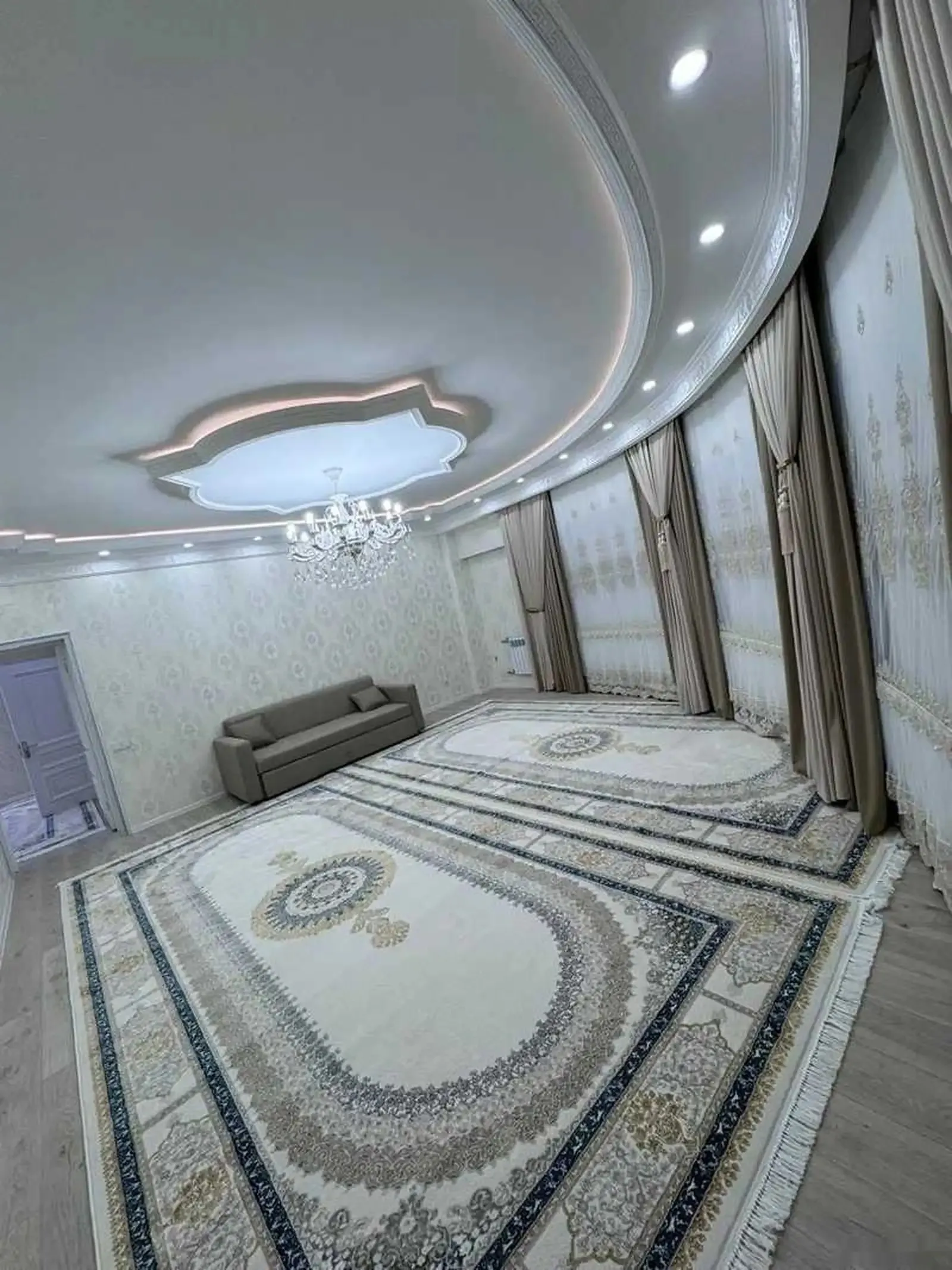 5-комн. квартира, 7 этаж, 218м², И.Сомони (дом печать)