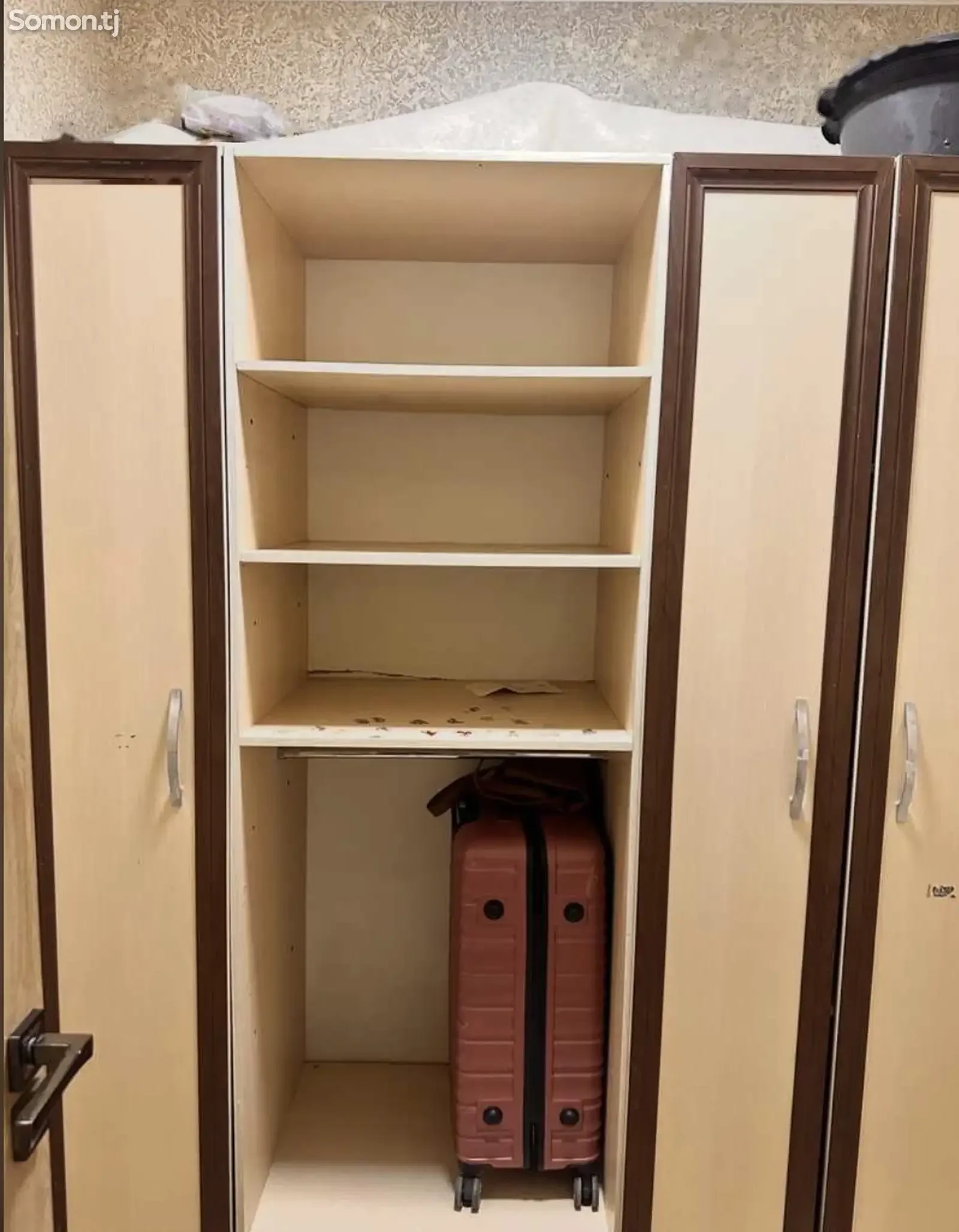 2-комн. квартира, 14 этаж, 75м², Голубой экран танка