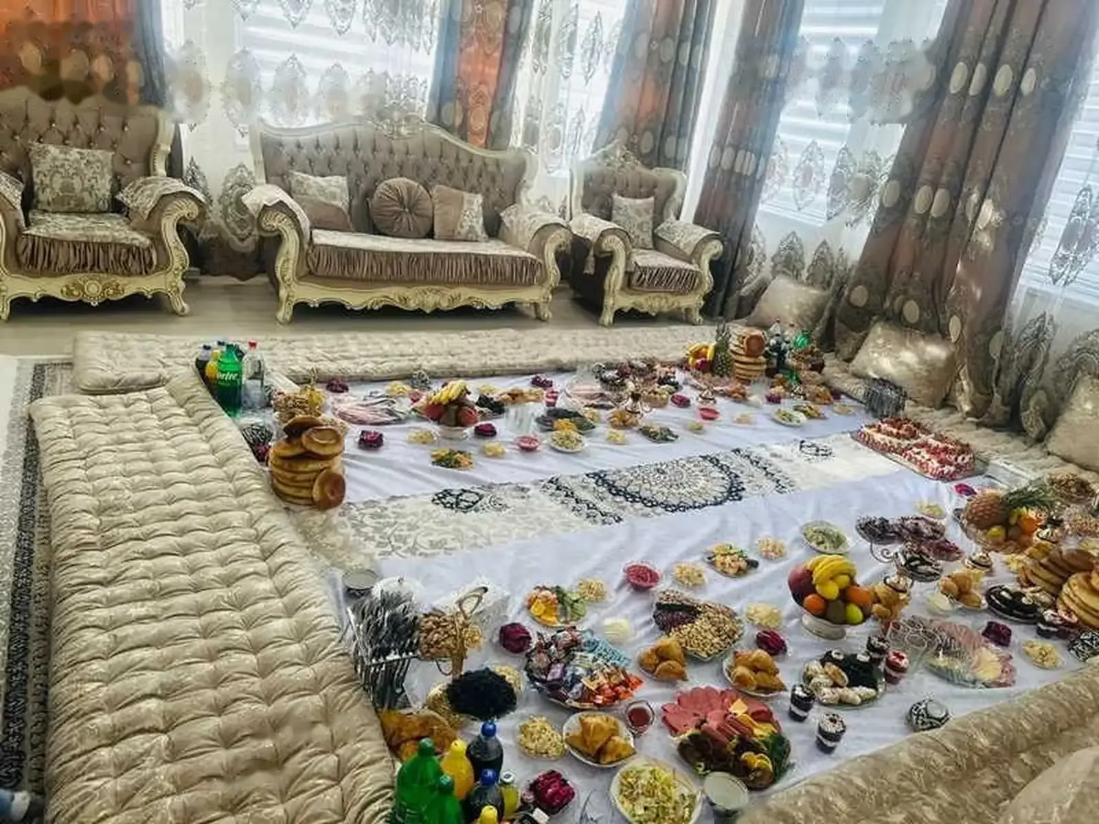 3-комн. квартира, 10 этаж, 120м², И. Сомони, бозори Меҳргон