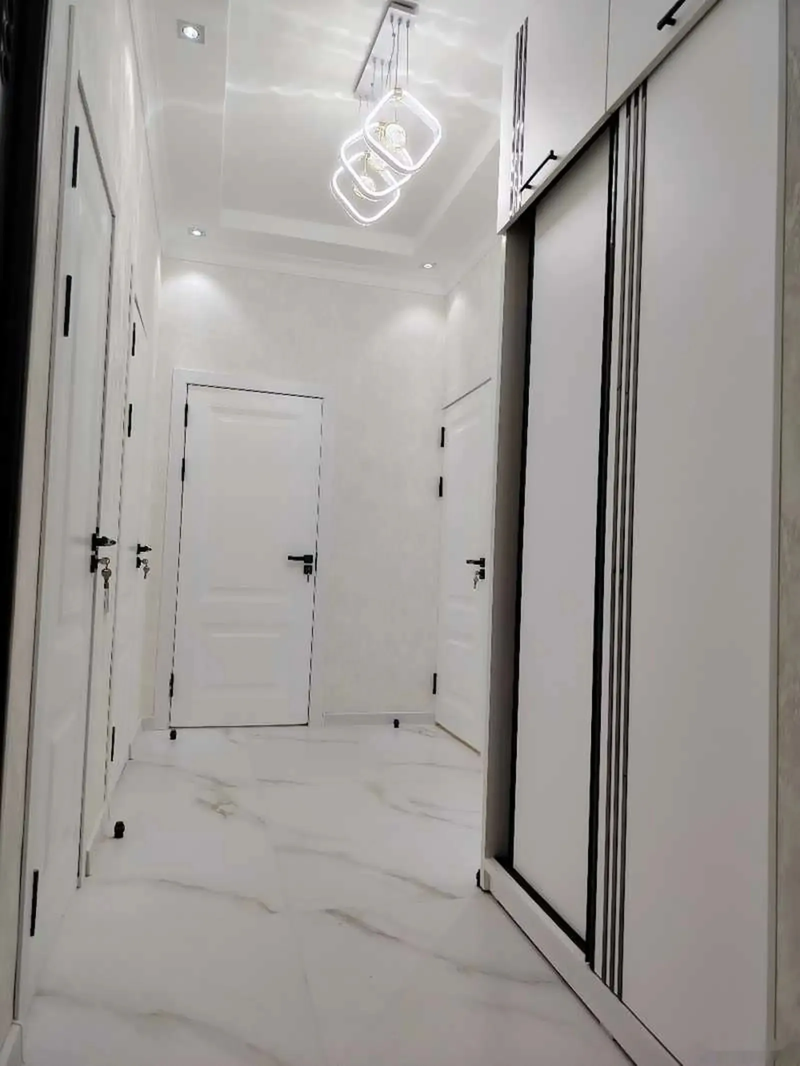 2-комн. квартира, 7 этаж, 58м², Зарафшон(Паликлиникаи 14)