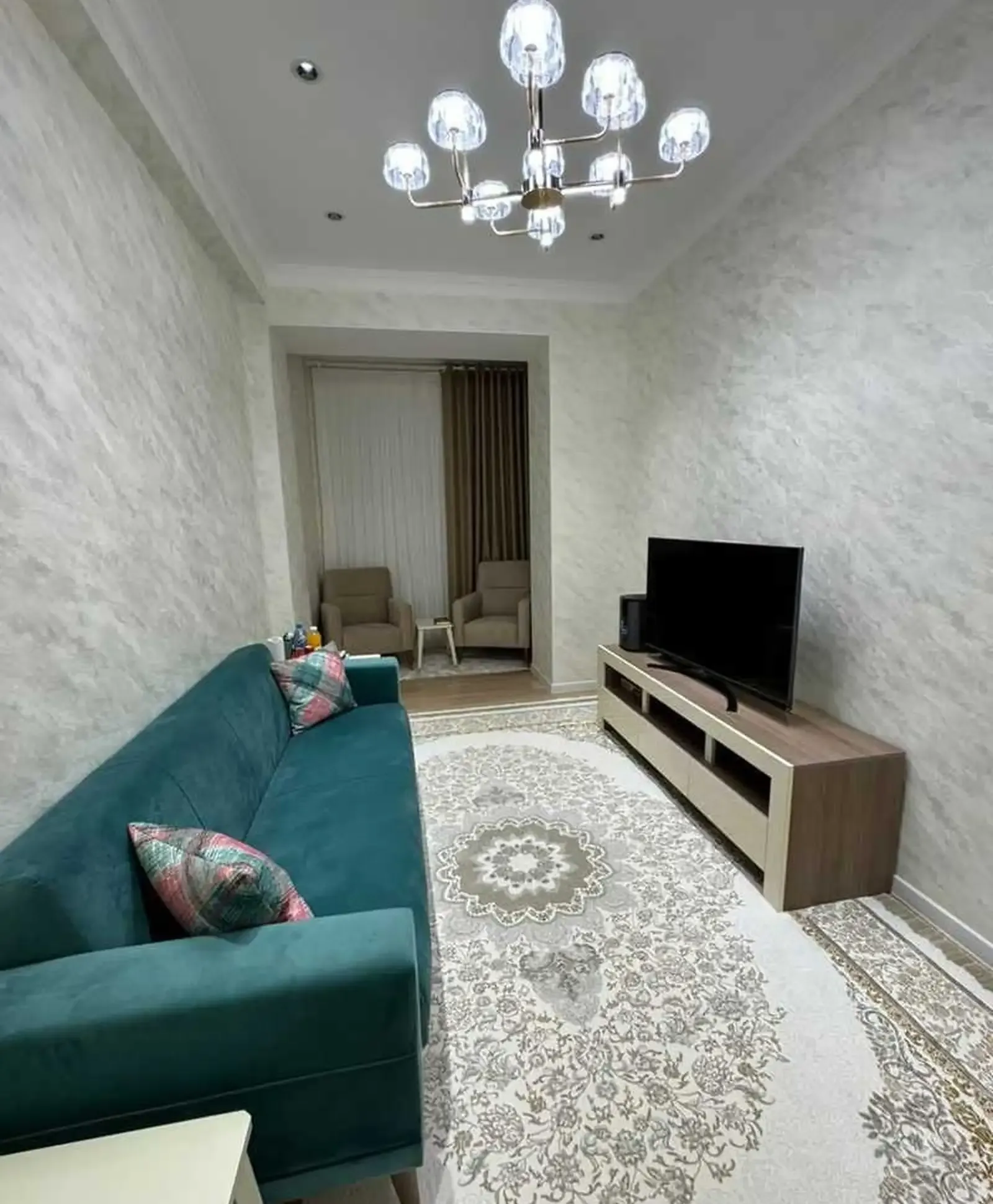 2-комн. квартира, 3 этаж, 62м², Селхоз университет, дом КФС