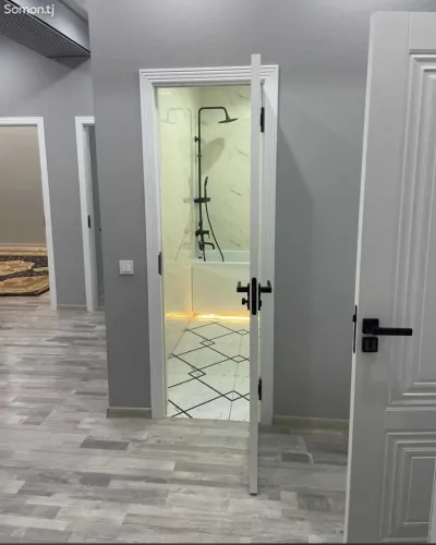 2-комн. квартира, 10 этаж, 70м², И.Сомони