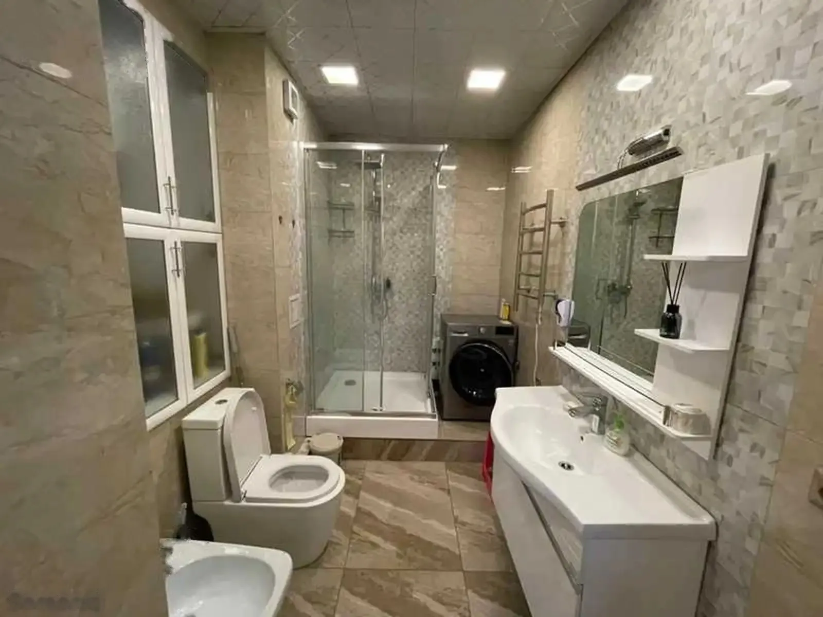 2-комн. квартира, 3 этаж, 68м², Шохмансур