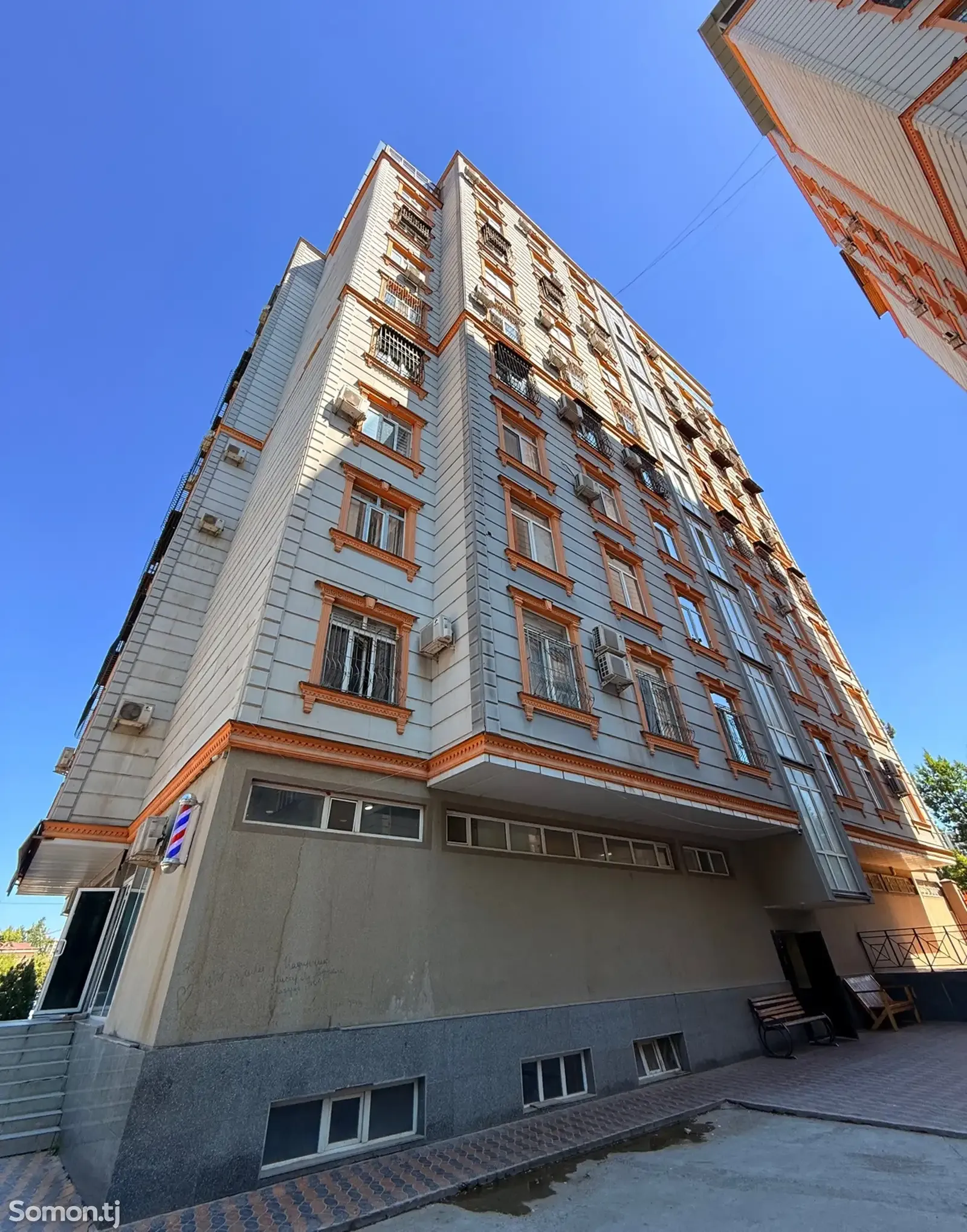 3-к квартира, 5 этаж, 97 м² м², ресторан Гулдаста, 92мкр, кафе Суман