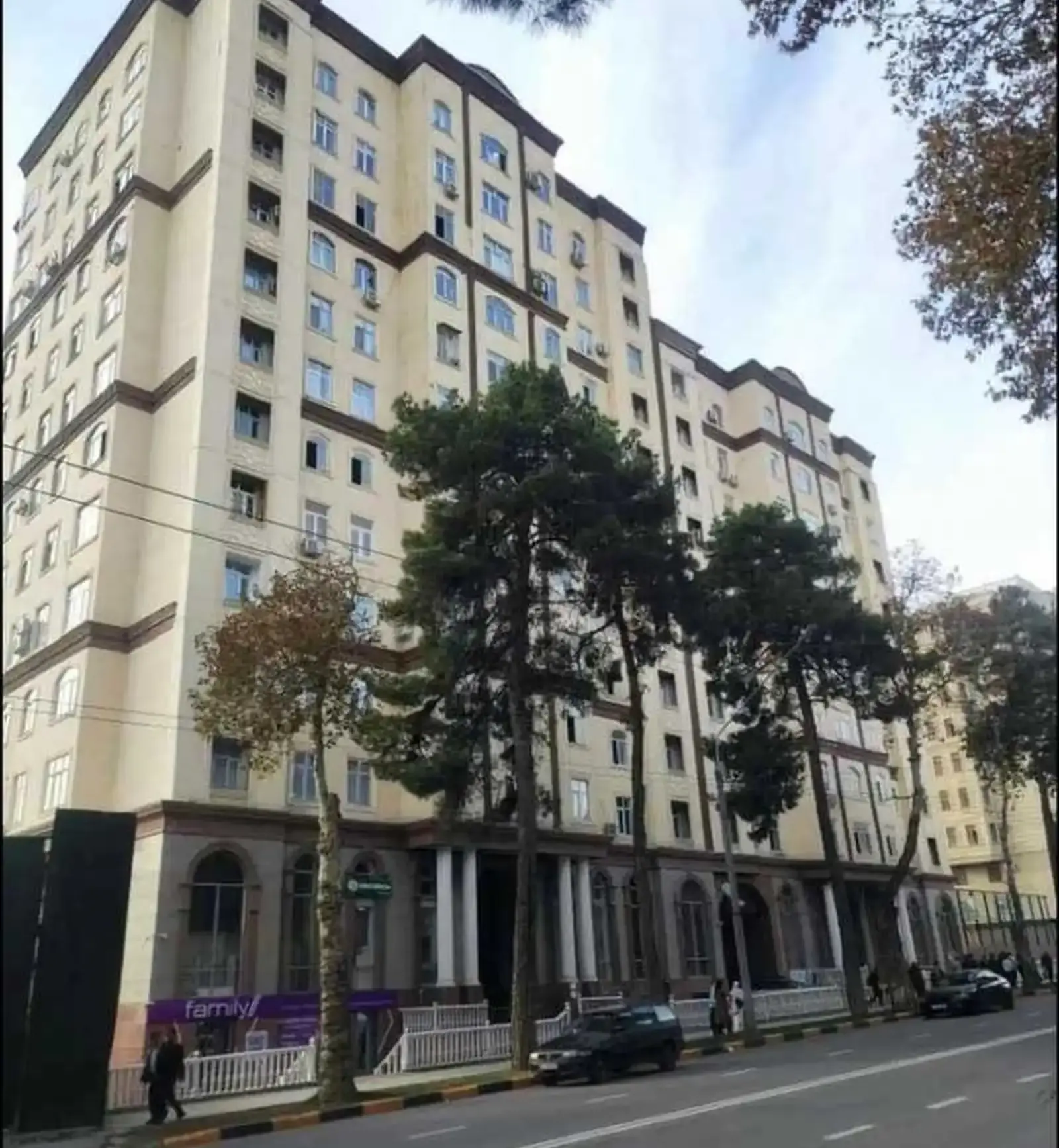 2-комн. квартира, 2 этаж, 60м², Исмоили Сомони, хиёбони Рудакӣ