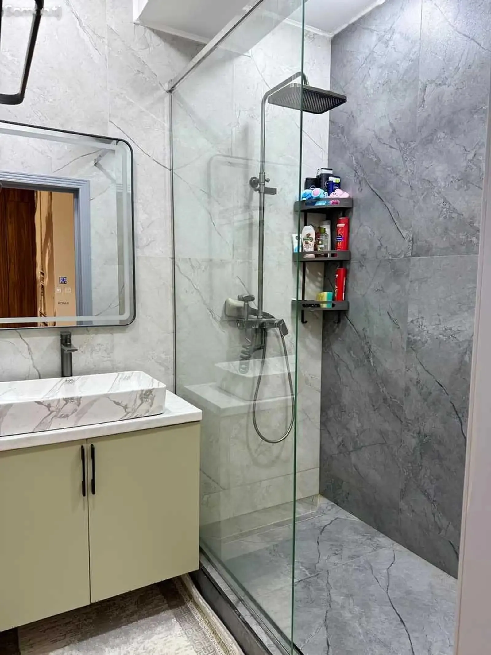 3-комн. квартира, 11 этаж, 98м², Шохмансур