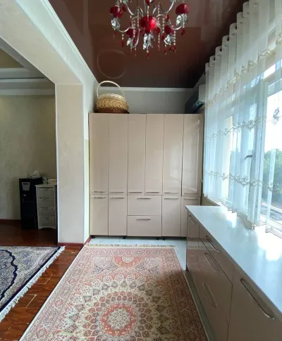 4-комн. квартира, 4 этаж, 140 м², сино