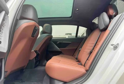 BMW 5 series, 2025