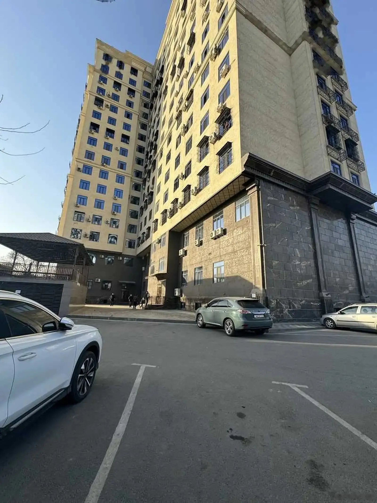 2-комн. квартира, 5 этаж, 60м², Профсоюз