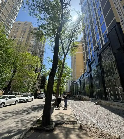 3-комн. квартира, 13 этаж, 130 м², И. Сомони