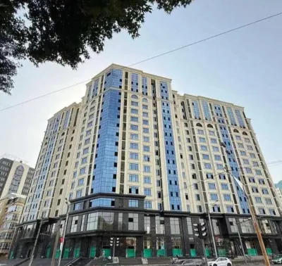 3-комн. квартира, 13 этаж, 136 м², Шохмансур