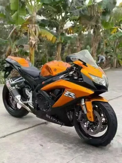 Мотоцикл Suzuki