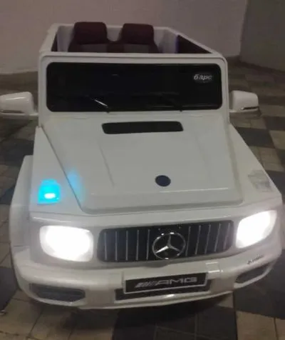 Детский электромобиль