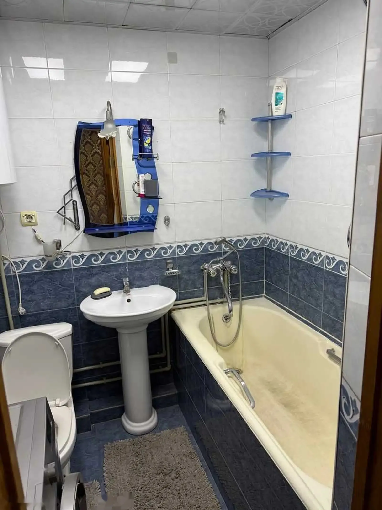 3-комн. квартира, 3 этаж, 68м², Шохмансур Ласточка