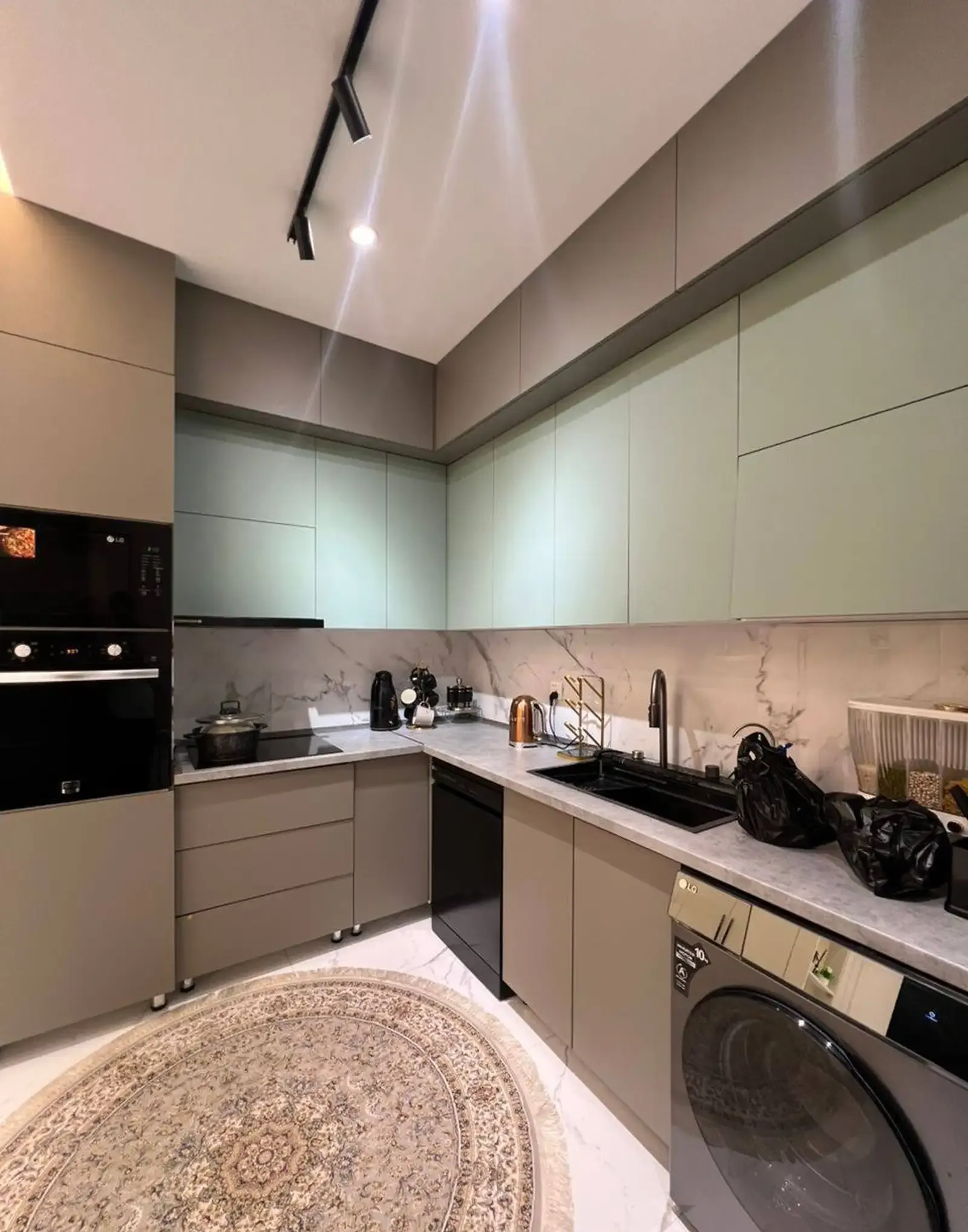 2-комн. квартира, 5 этаж, 60 м², Шохмансур - Зеленый бозор