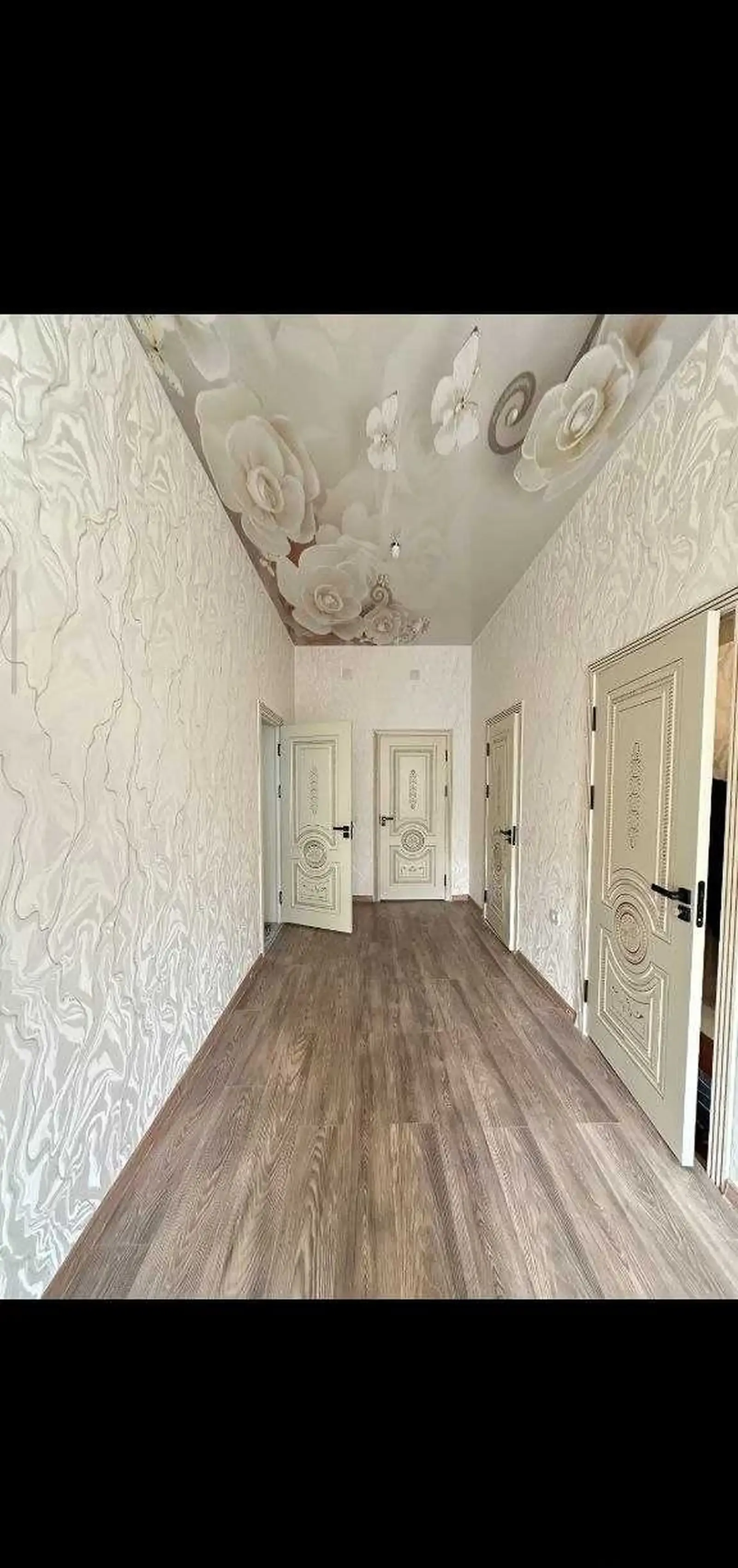 5-комн. квартира, 1 этаж, 219 м², Сино