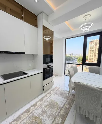 3-комн. квартира, 6 этаж, 104м², Сино 82мкр