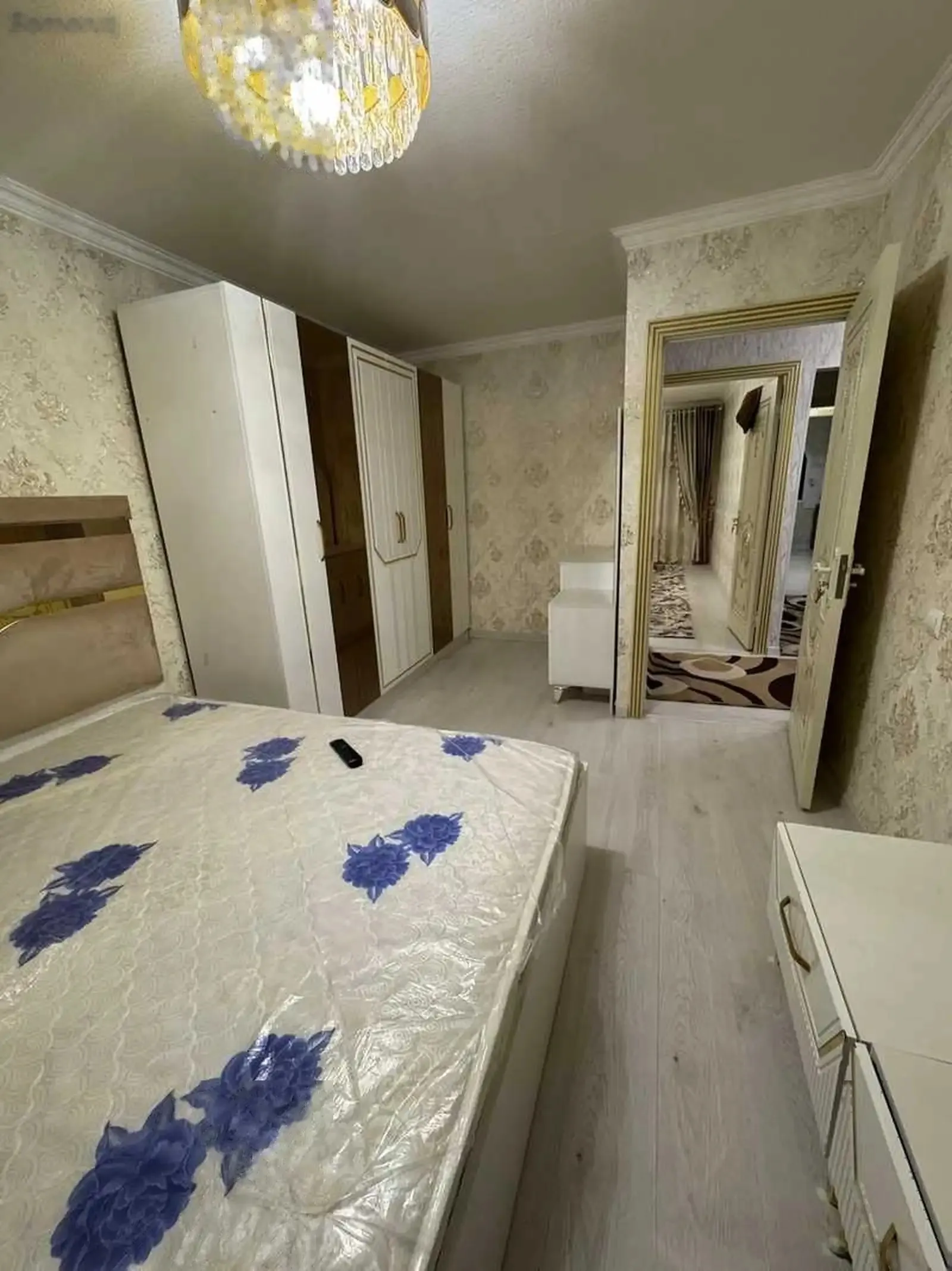 3-комн. квартира, 3 этаж, 70м², Сино