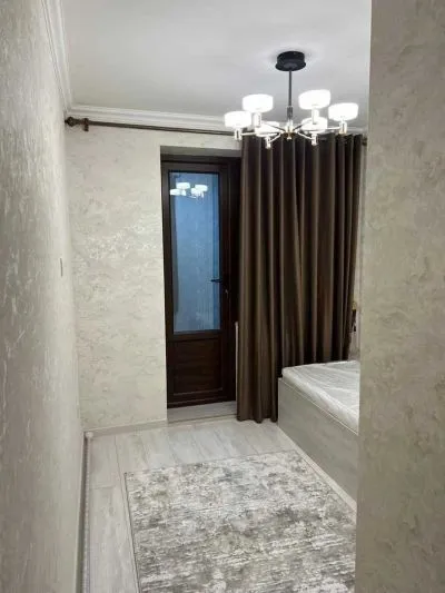 3-комн. квартира, 3 этаж, 124м², 33 Мкр
