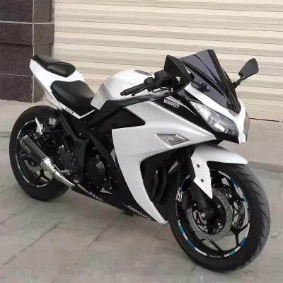 Мотоцикл Kawasaki 250 ninja на заказ