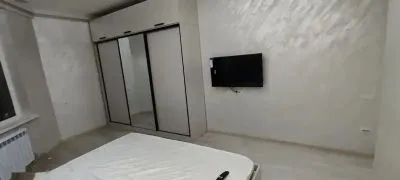 3-комн. квартира, 11 этаж, 100м², 112мкр
