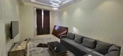2-комн. квартира, 11 этаж, 85м², книжный мир