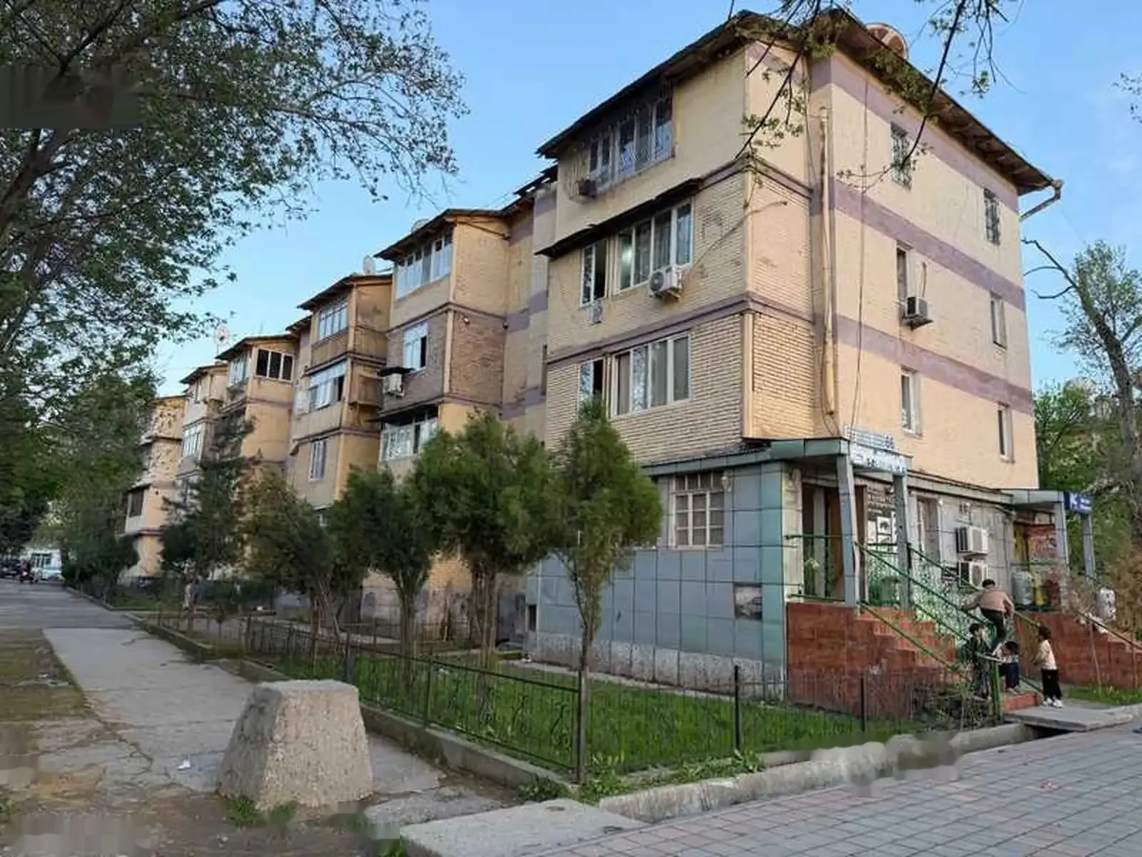 3-комн. квартира, 4 этаж, 68м², Сино