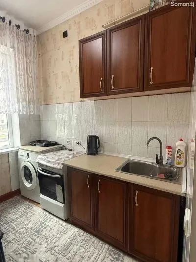 1-комн. квартира, 3 этаж, 45 м², и сомони