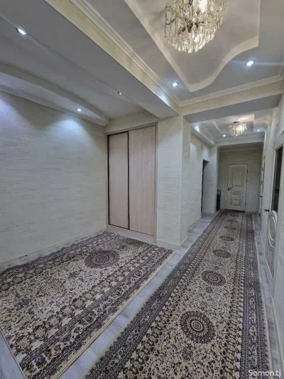 3-комн. квартира, 3 этаж, 130м², И Сомони