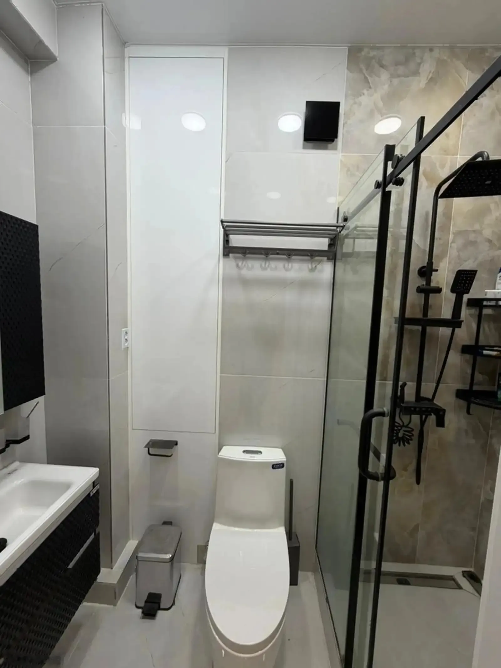 1-комн. квартира, 11 этаж, 54 м², поликлиникаи