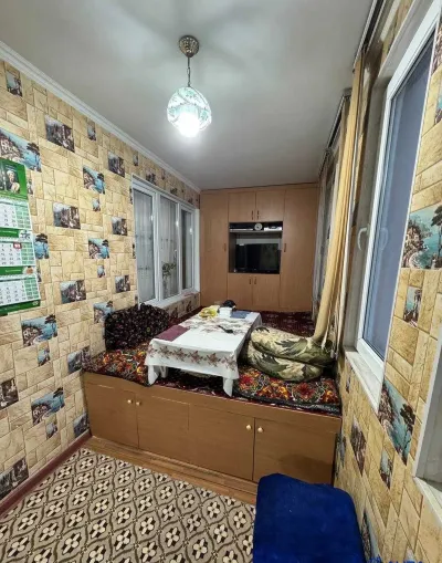 6-комн. квартира, 3 этаж, 127 м², Сино Испечак бари Газпром