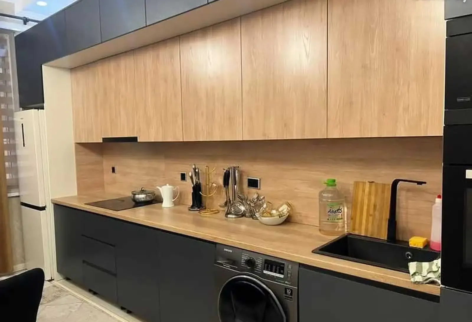 3-комн. квартира, 1 этаж, 100м², доми пушти Лесная Сказка